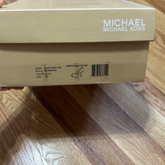 Metralla Micheal kors heels - Picture 7 of 7